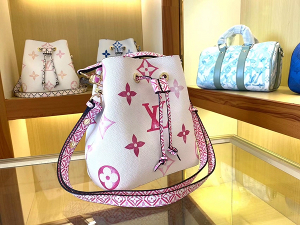 ルイヴィトンバッグ細部ディテール